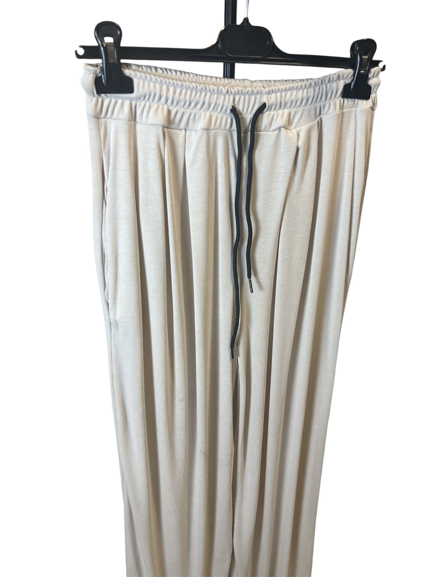 Completo Coordinato 2 Pezzi "Deny" – Top a Fascia e Pantaloni Palazzo
