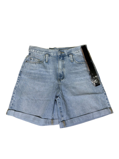 Short in denim con cintura
