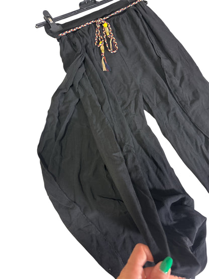 Pantalone spacco laterale